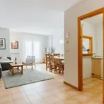 Olympia By Cardi Suites. Appartamento
